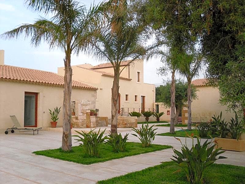 Kalaonda Coutry Resort