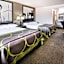 Super 8 by Wyndham Oklahoma Airport Fairgrounds West