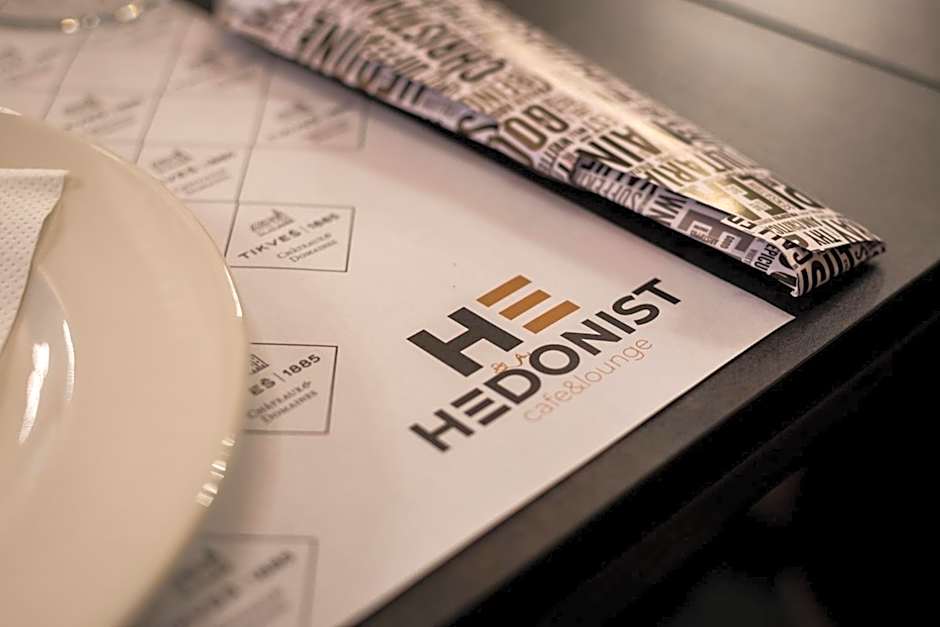 Hotel Grand Hedonist