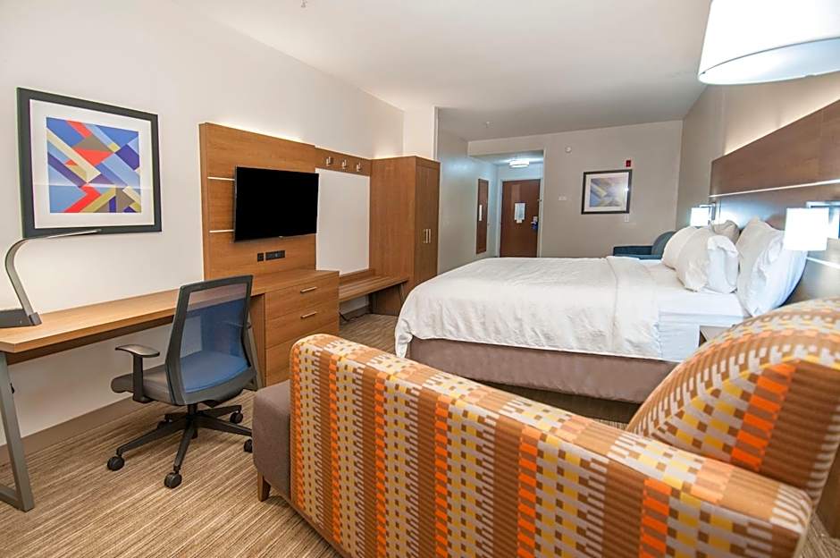 Holiday Inn Express Hotel & Suites Biloxi- Ocean Springs By IHG
