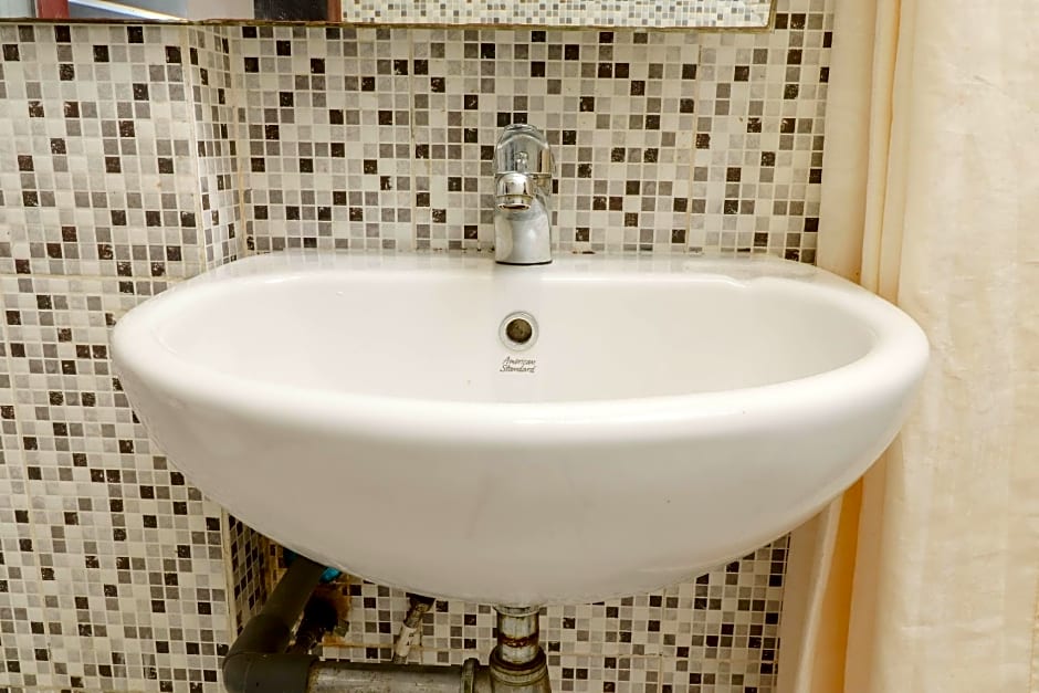 Blitz Hotel Tanjung Uncang