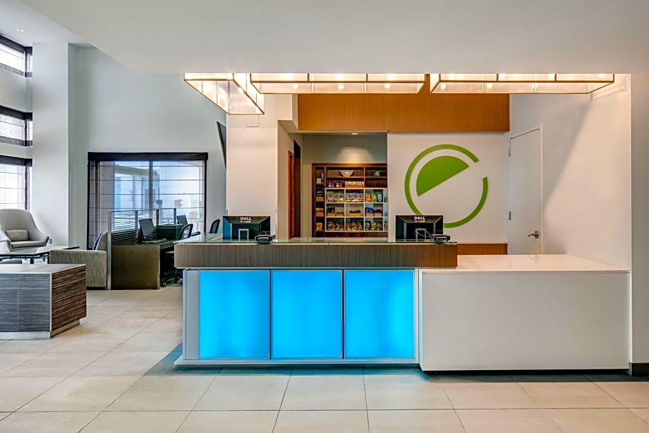 Element Omaha Midtown Crossing