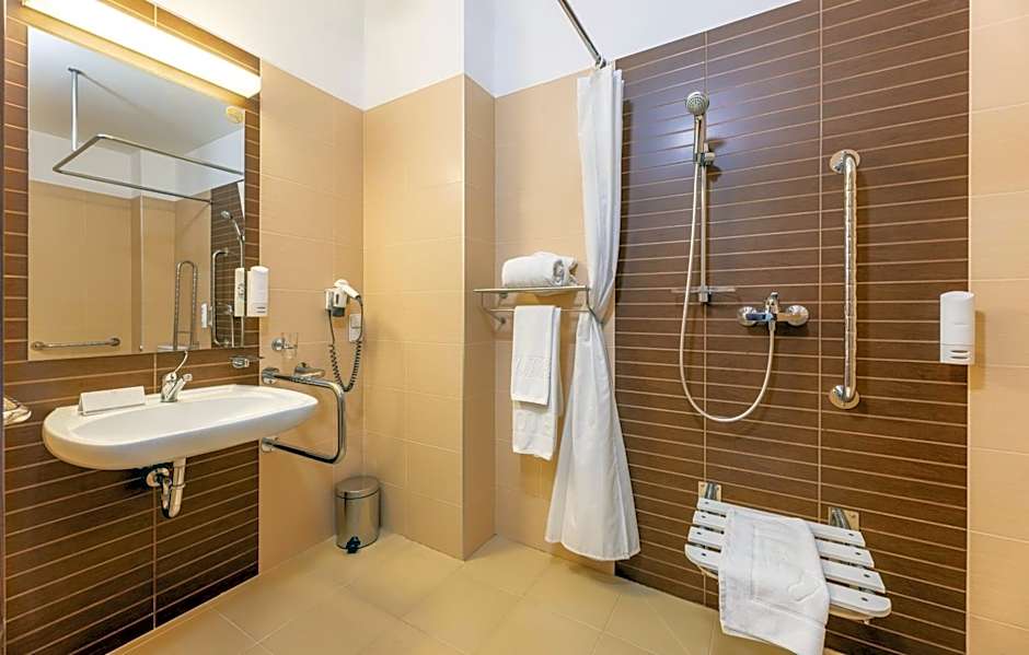 Hotel Krynica Conference & SPA