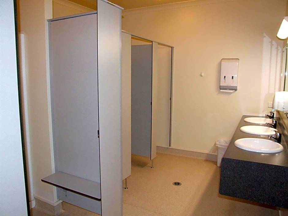 No 1 Motels