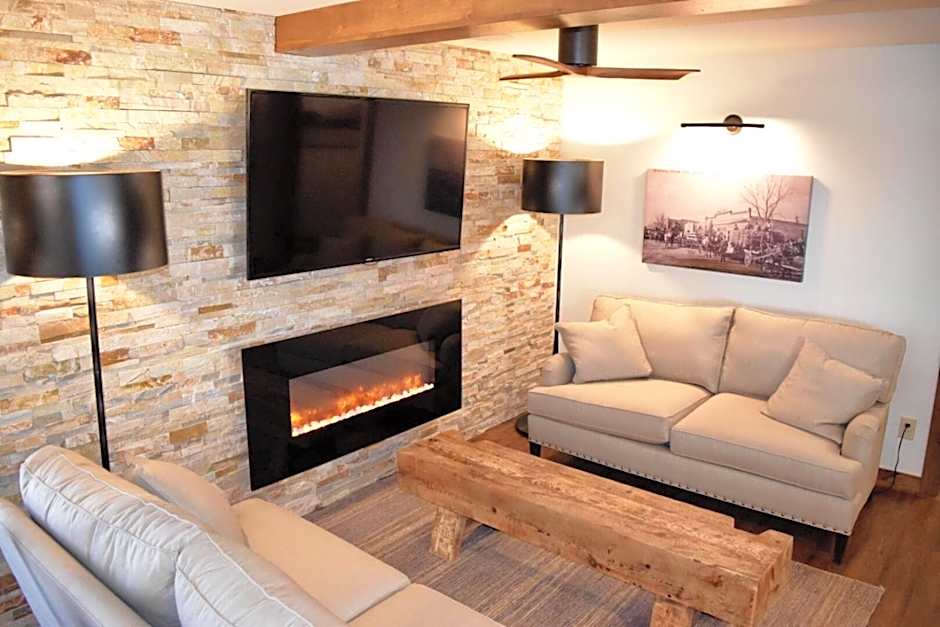 Boarders Inn & Suites by Cobblestone Hotels - Syracuse