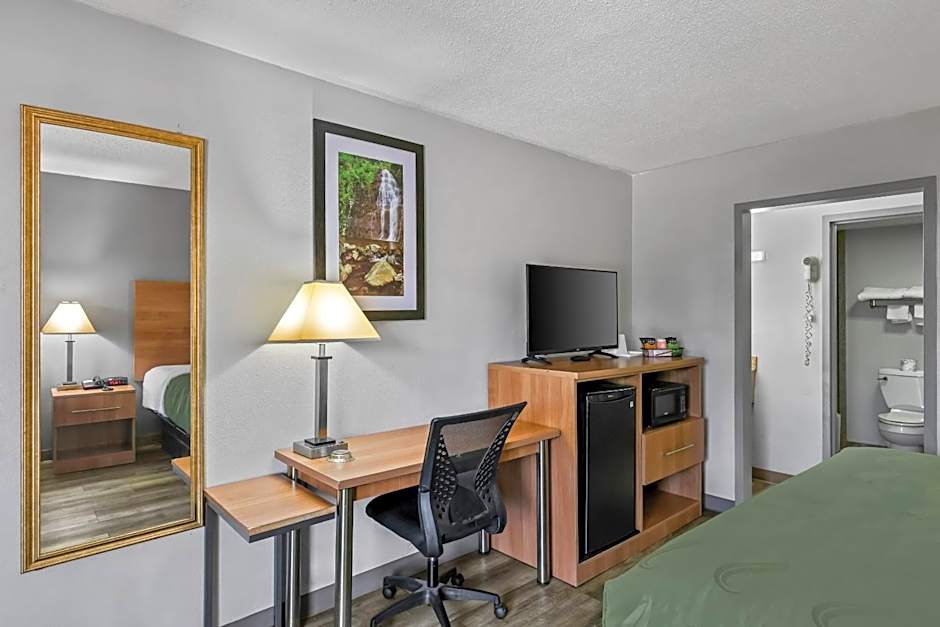 Quality Inn Bowling Green South