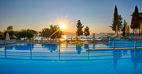 Porto Galini Seaside Resort & Spa