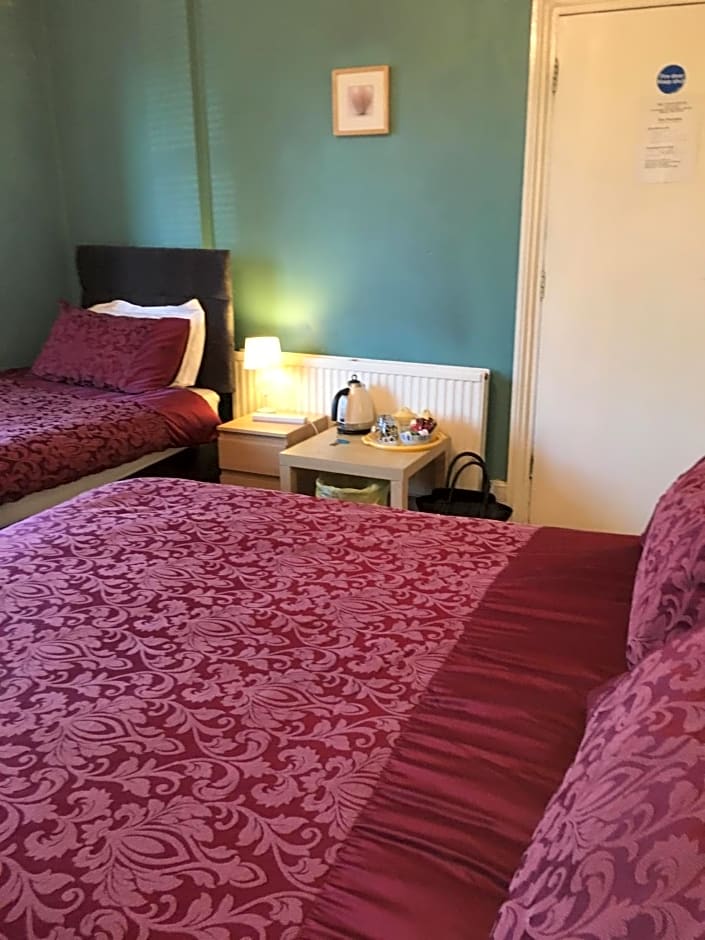 The Townhouse B and B free continental breakfast included