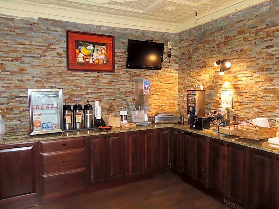 St. Charles Hotel - Hudson