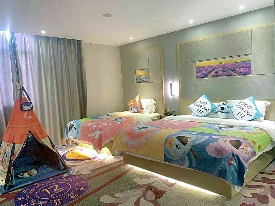 Lavande Hotel Heyuan Avenue Asia's first fountain