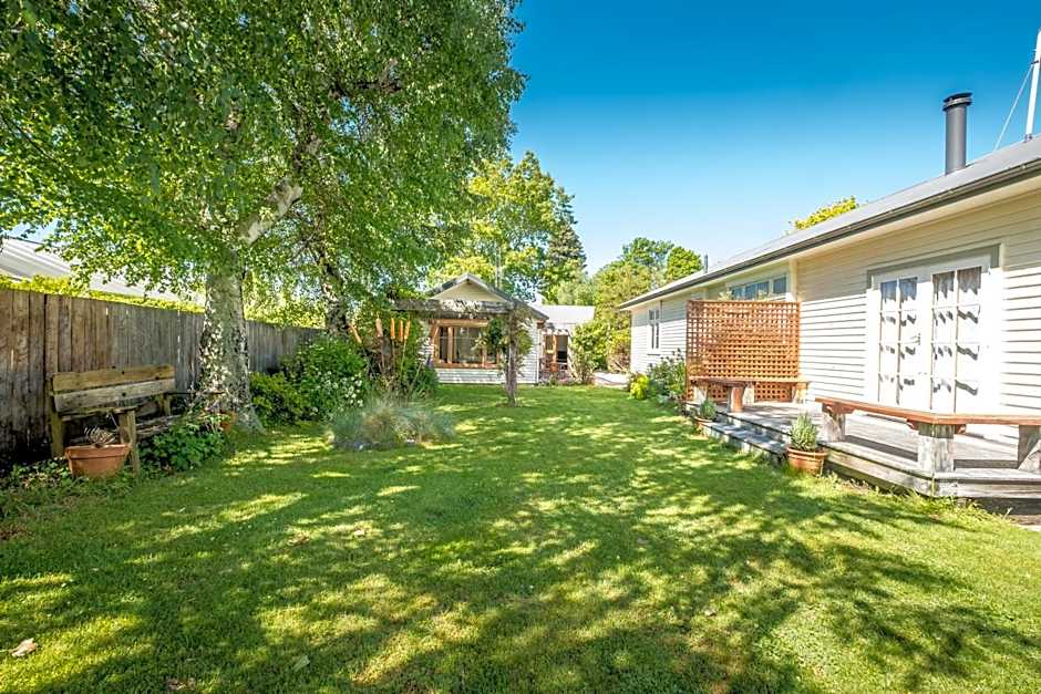 Harrogate Gardens Motel