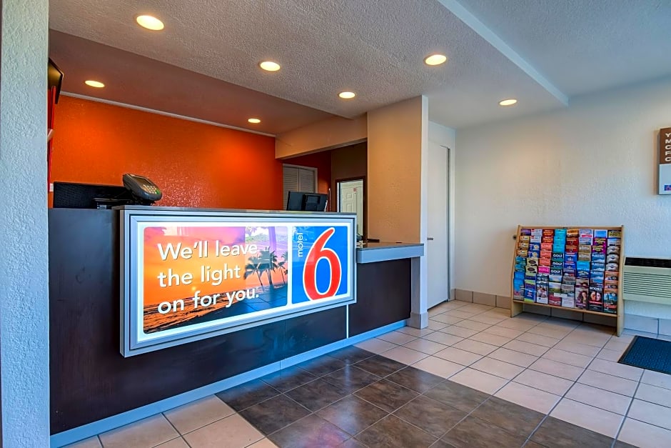 Motel 6 Rowland Heights, CA - Los Angeles - Pomona