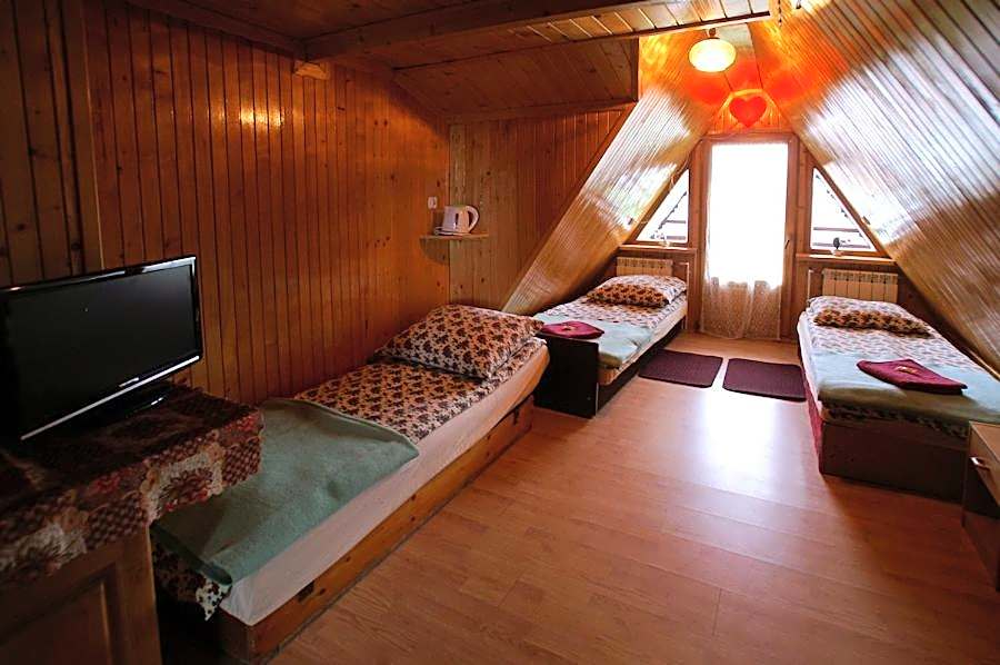 "Harnaś" Ząb-Bustryk