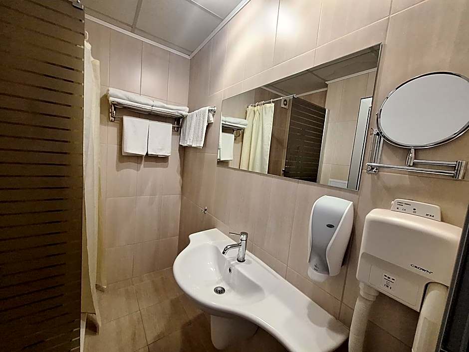 Mariner's Hotel - Self Catering - Adults Only