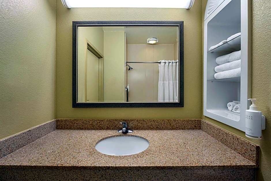 Hotel Marguerite, Trademark Collection by Wyndham