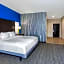 La Quinta Inn & Suites by Wyndham Odessa North-Sienna Tower