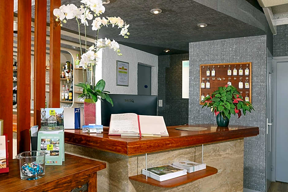 Hotel Restaurant Logis Le Tropicana