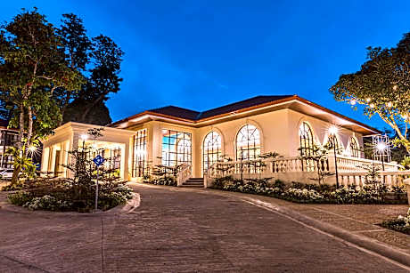 Hillcreek Gardens Tagaytay Hotel