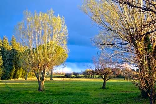 Chambres d hôtes de charme dans Mas La Souvine du 17ème, chambres climatisées