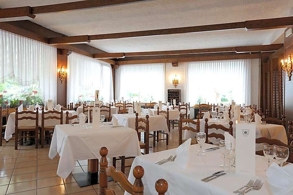 Olympic Turismo Antico Borgo Hotel
