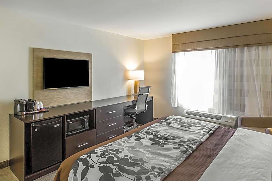 Sleep Inn & Suites Dayton