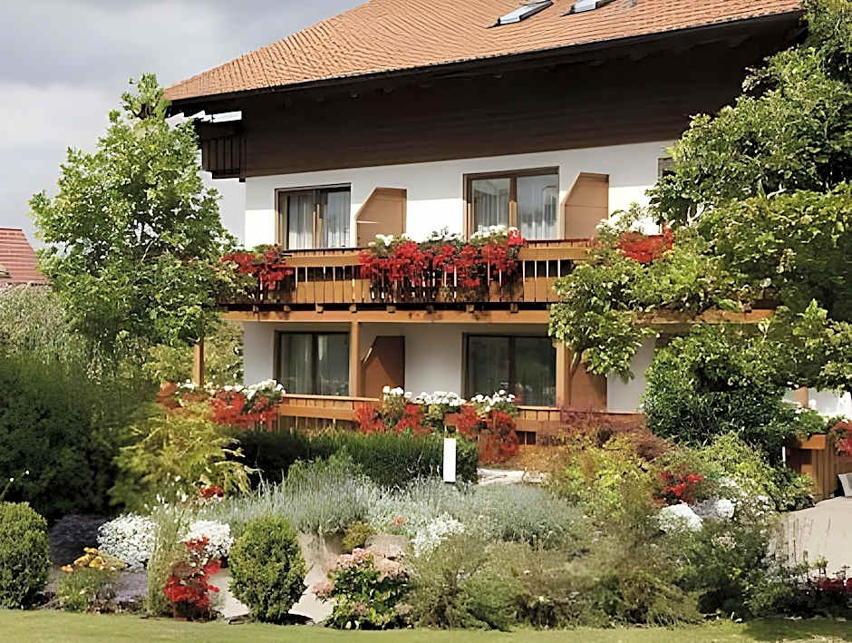 Landhotel Sonnenhalde