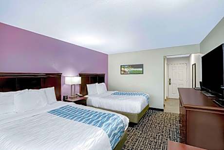 Queen Room with Two Queen Beds - Non-Smoking