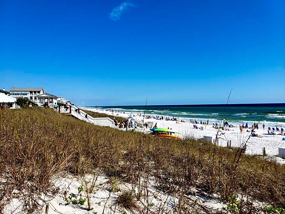 1215 A Slice of Heaven - Destin! Pool View!