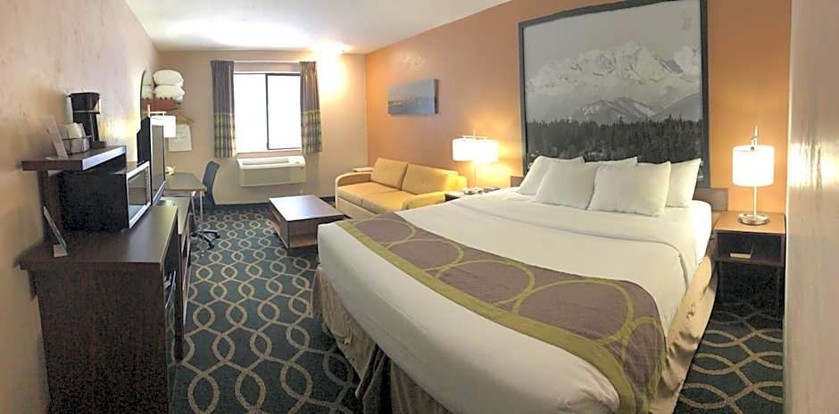 Super 8 by Wyndham Port Angeles at Olympic National Park