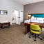 Hampton Inn By Hilton & Suites Manchester