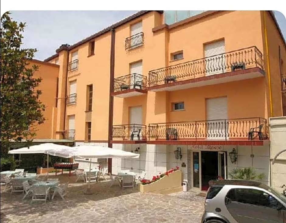 Hotel Riposo
