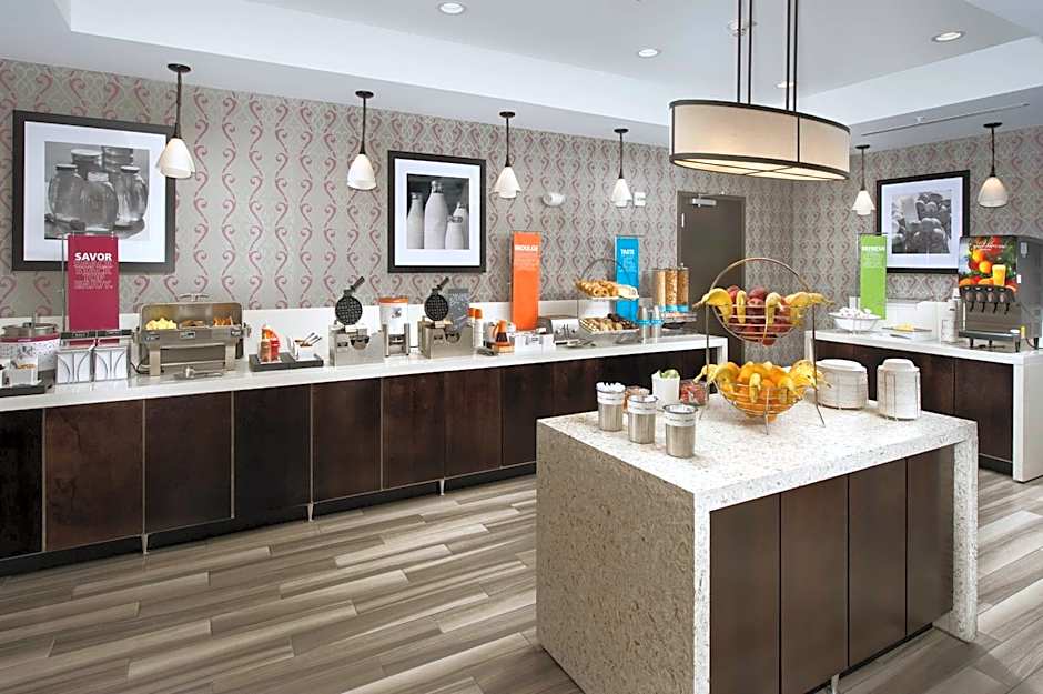 Hampton Inn Louisville East/Hurstbourne