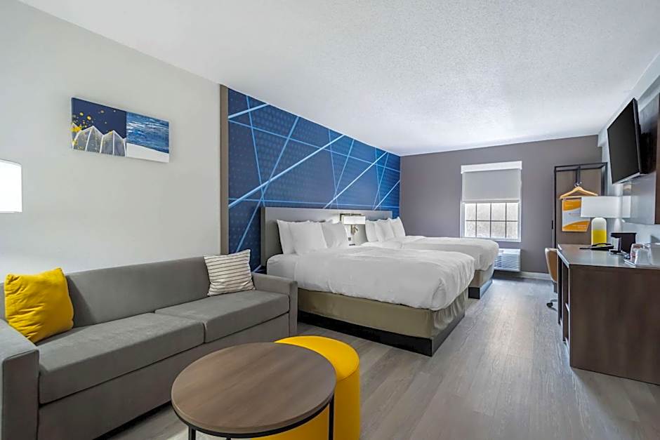 Comfort Inn & Suites