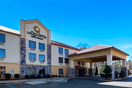 La Quinta Inn & Suites by Wyndham Lagrange / I-85