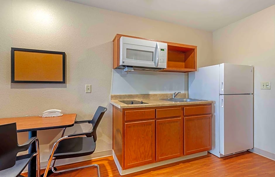 Extended Stay America Select Suites - Atlanta - Chamblee