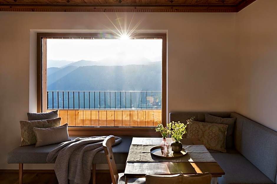 Holzhackerin - the charming Haus am Berg