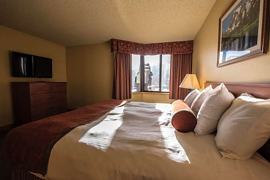The Grand Lodge, A Vail Resorts Property