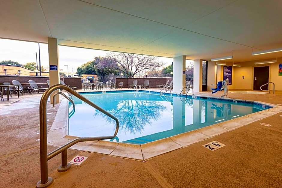 Heritage Inn Suites Houston/Sugar Land, Trademark by Wyndham