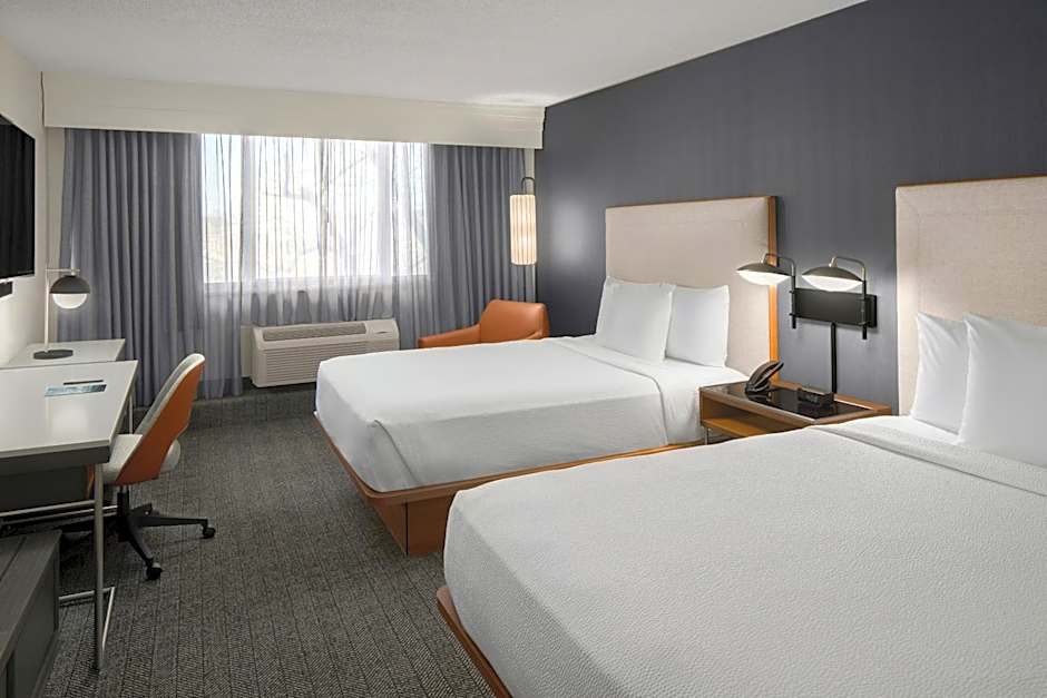 Courtyard by Marriott New Haven at Yale