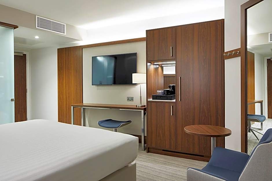 Courtyard by Marriott Oxford City Centre