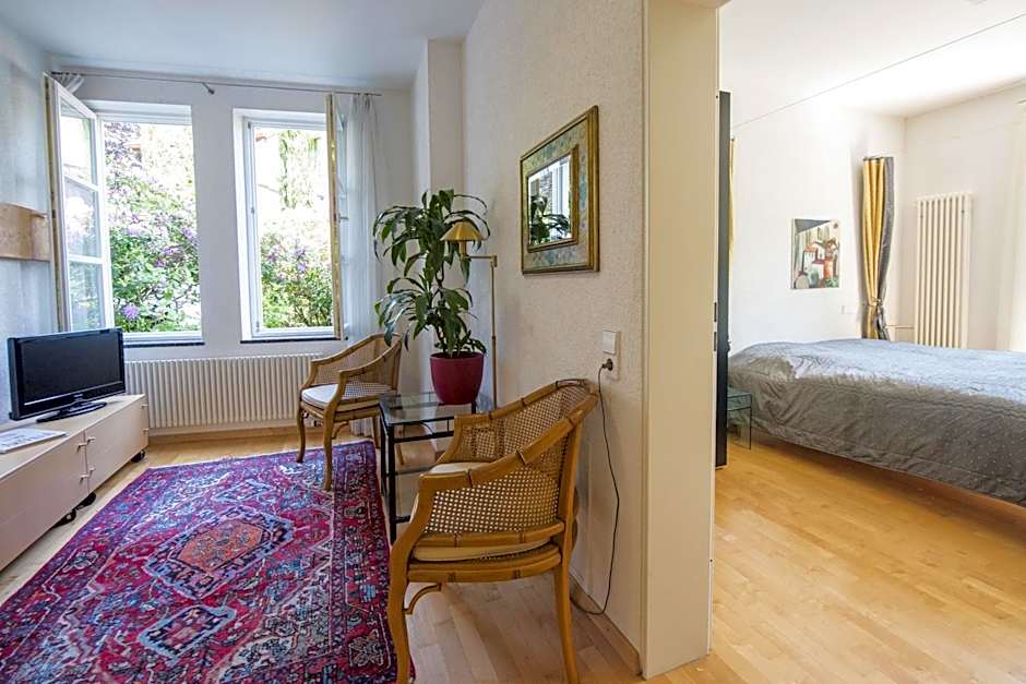 ArtVilla am See - offen April bis 18 Oktober 2025