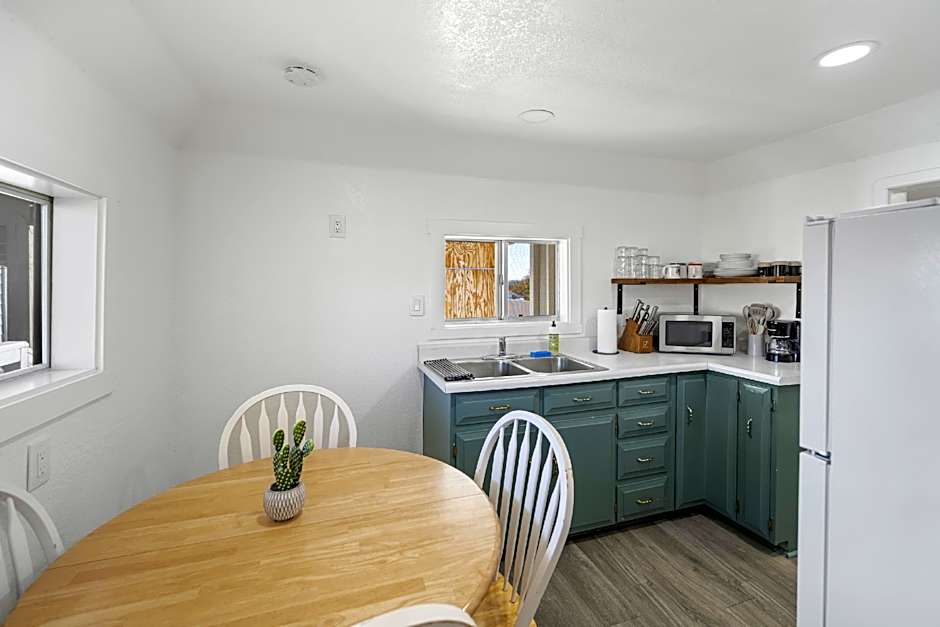 Happy Trails Bed and Breakfast