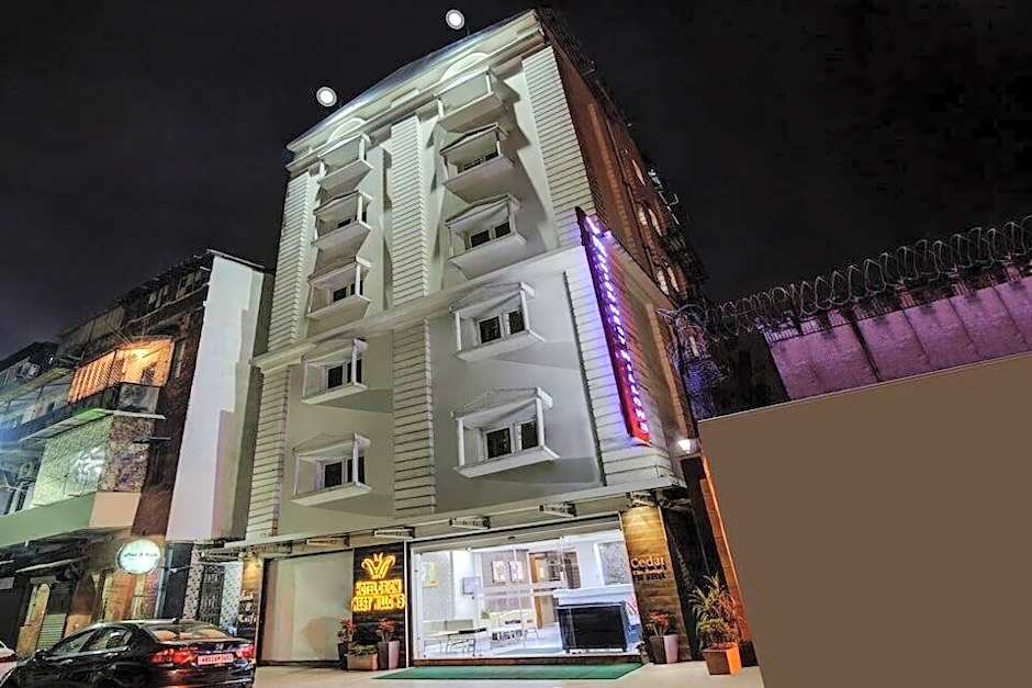 Treebo Orion Sapphire, Beck Bagan