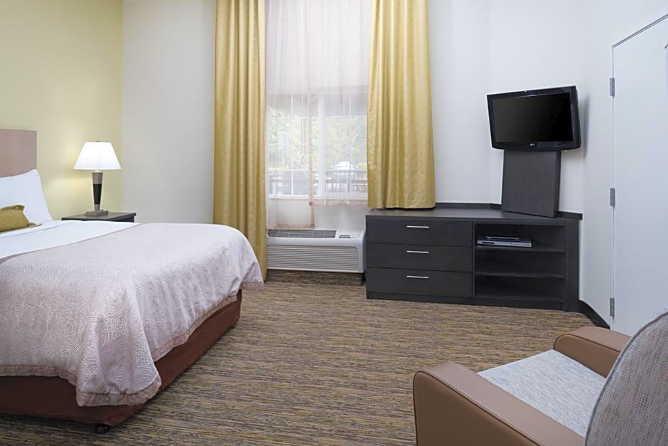 Candlewood Suites Olympia/Lacey Hotel