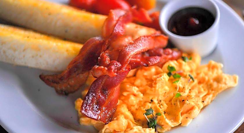 Glur Phuket Patong Beach