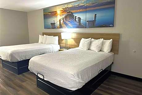 Double Room with Two Double Beds - Non-Smoking