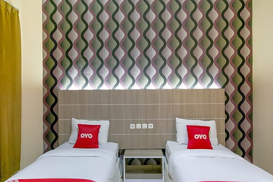 OYO 2320 Hotel Charvita