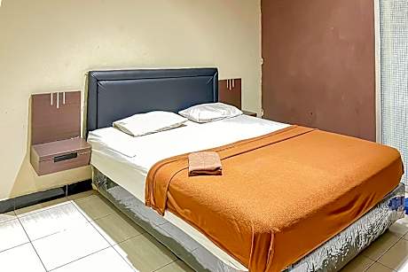 RedDoorz near Taman Kamboja Banjarmasin