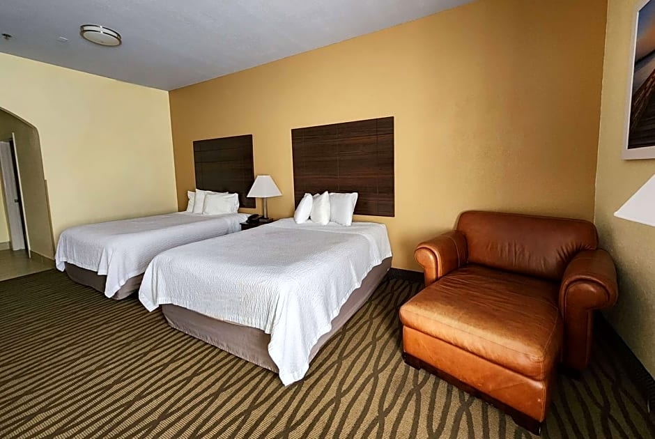 Days Inn & Suites by Wyndham Pasadena
