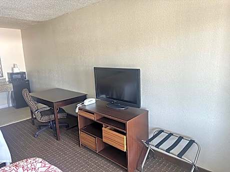 Double Room with Two Double Beds - Non-Smoking